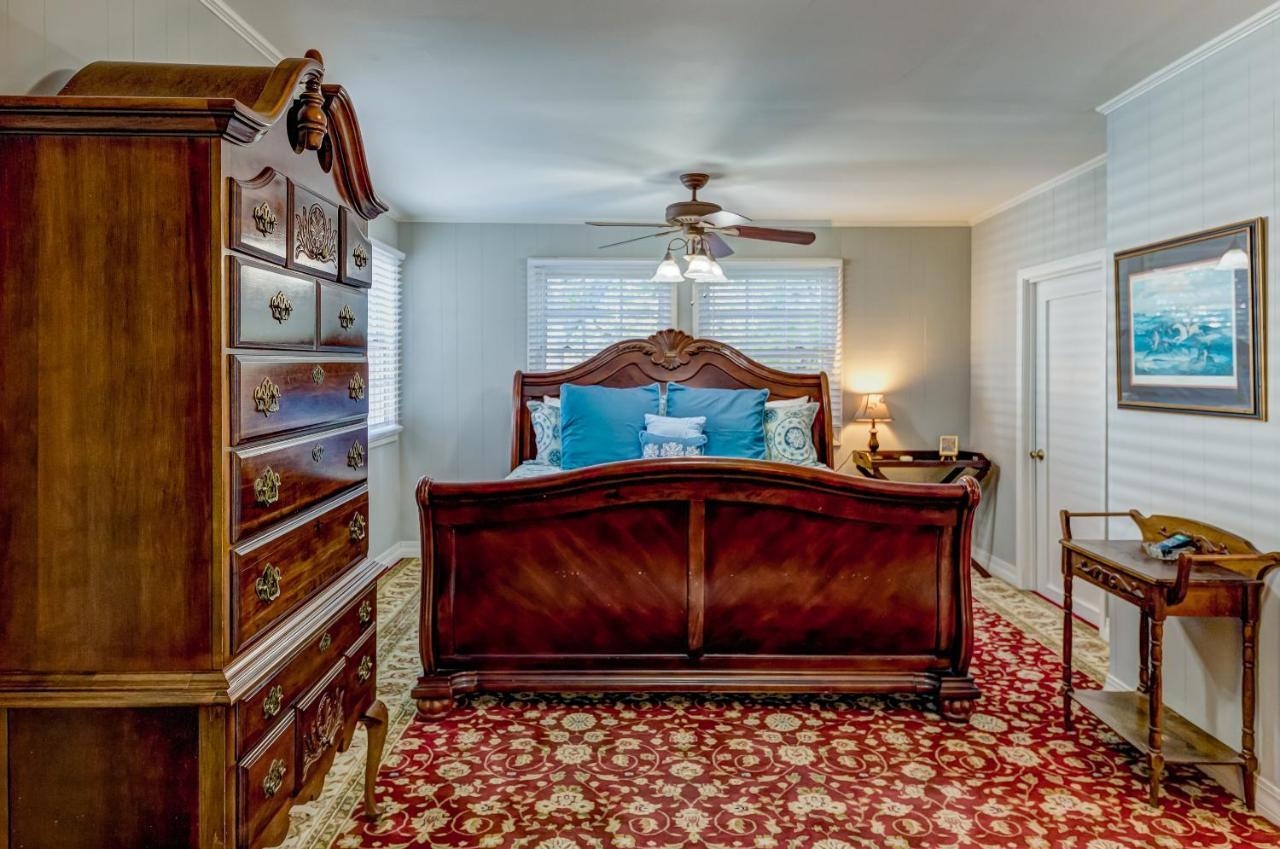Steele Cottage Виксбърг Екстериор снимка