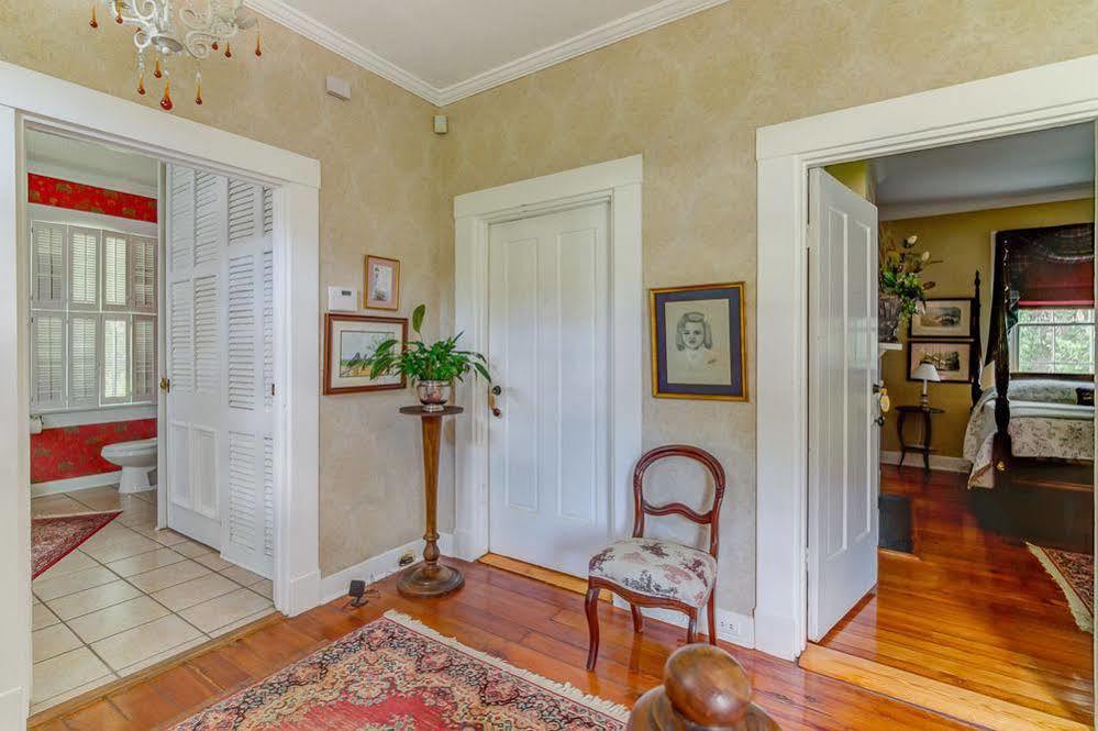 Steele Cottage Виксбърг Екстериор снимка